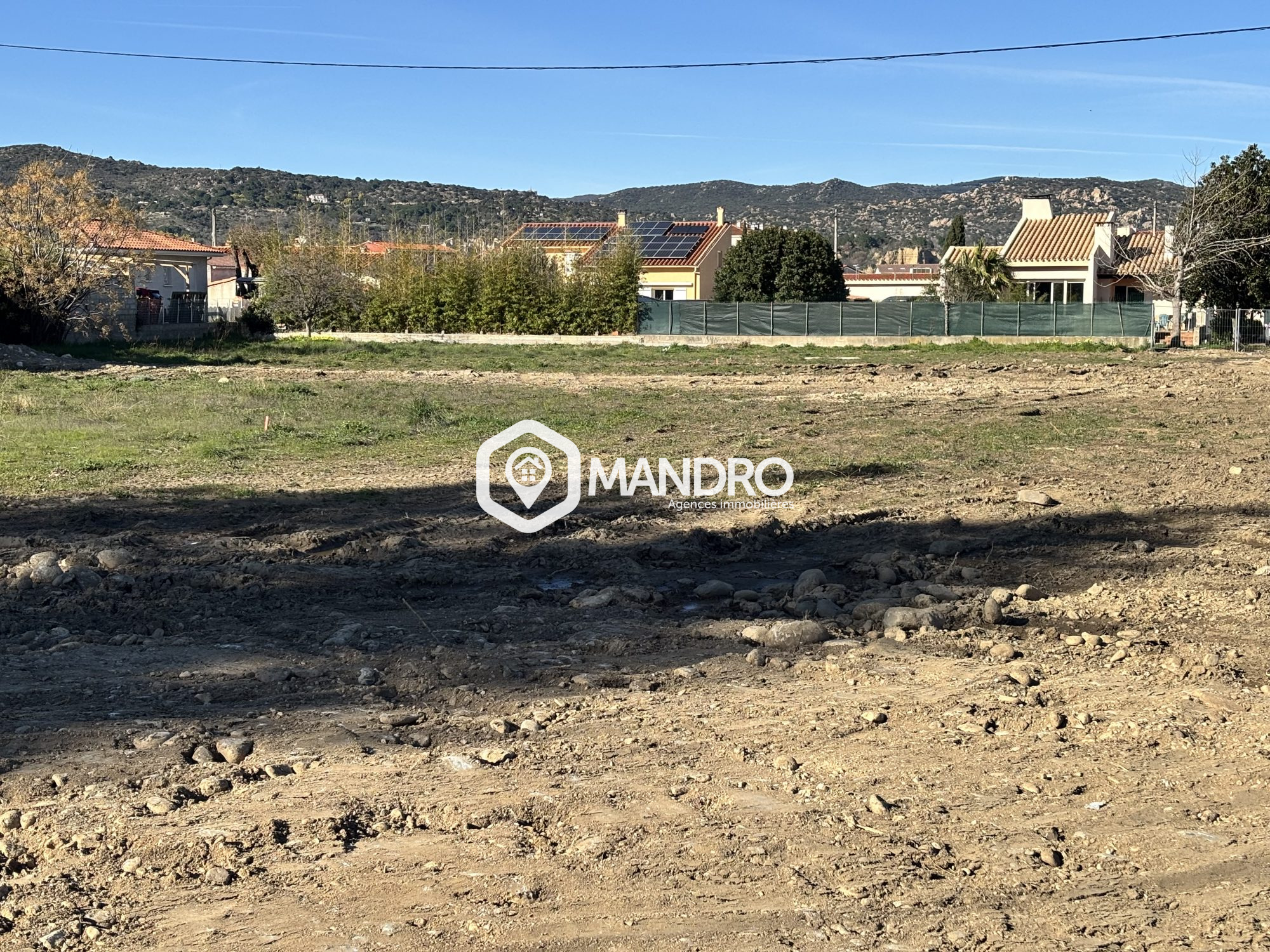 Terrain 828 m² à Ille-sur-Têt, photo 1